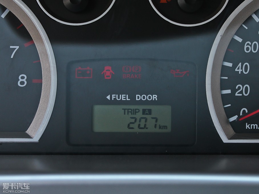 2012ʥ_ 2.0L քӃA