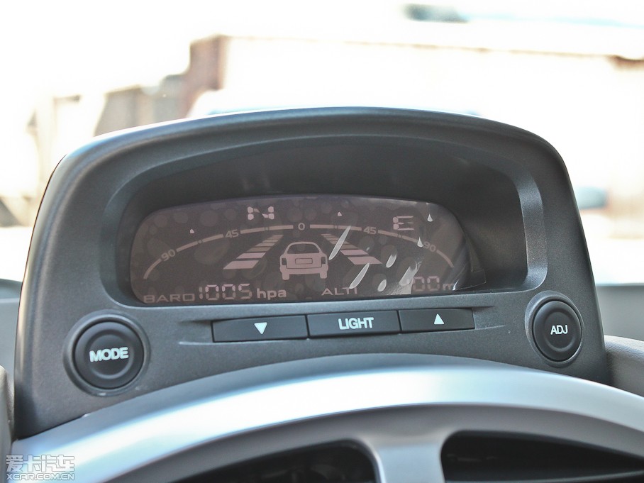 2012ʥ_ 2.0L քӃA