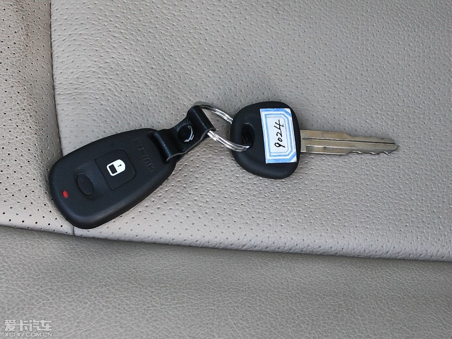 2012ʥ_ 2.0L քӃA