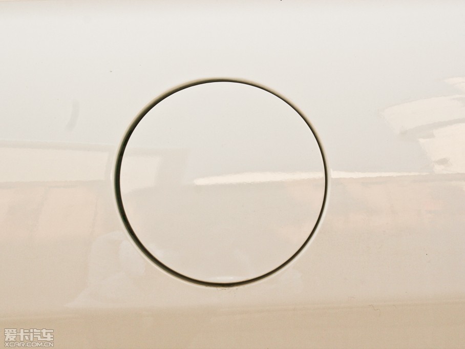 2012ʥ_ 2.0L քӃm