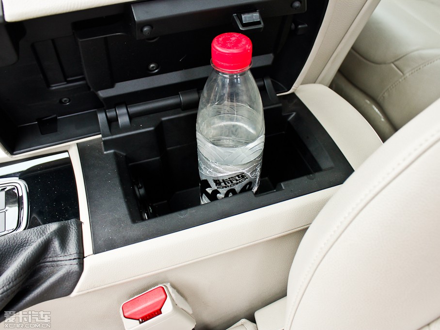 2012(jng)ʥ_(d) 2.0L ք(dng)(q)m