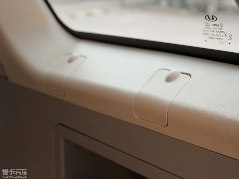 2012(jng)ʥ_(d) 2.0L ք(dng)(q)m