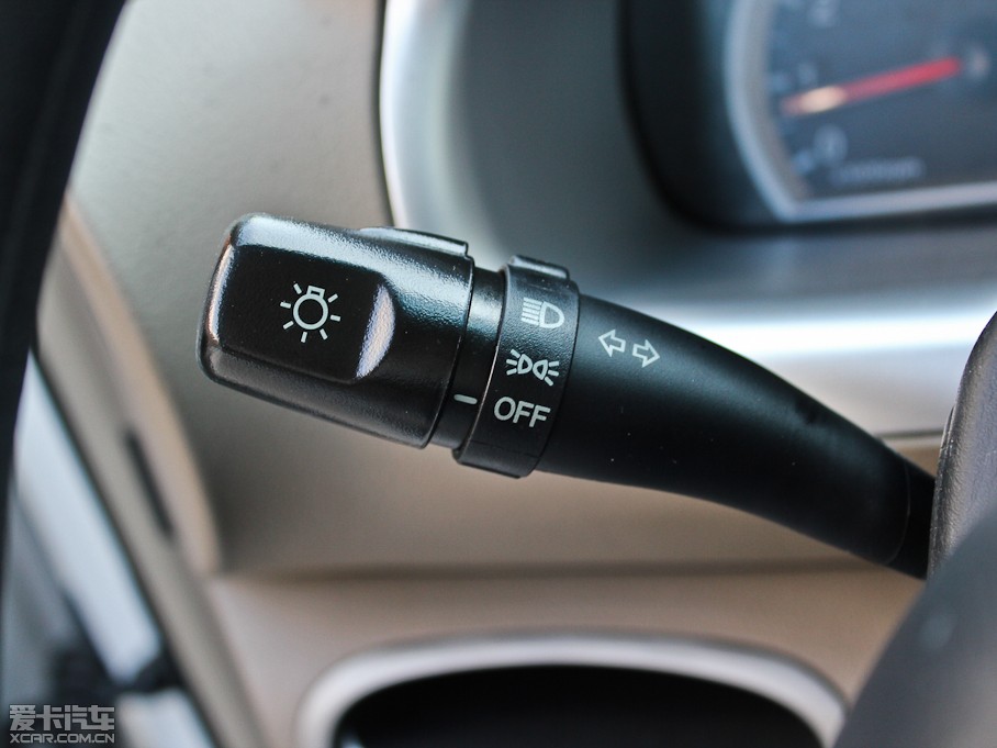 2012ʥ_ 2.0L քӃm