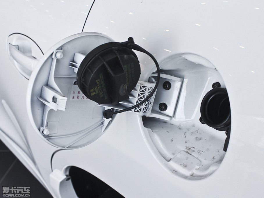 2012(jng)ʥ_(d) 2.0L ք(dng)(q)촰