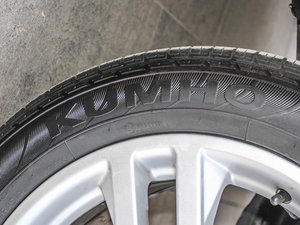 20131.8T ԄӃǅR ݆̥Ʒ