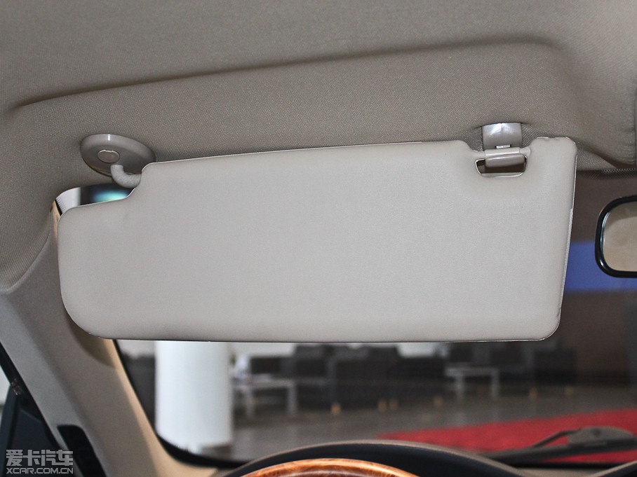 2013·ʢE70 2.0L Ԅ(dng)m 