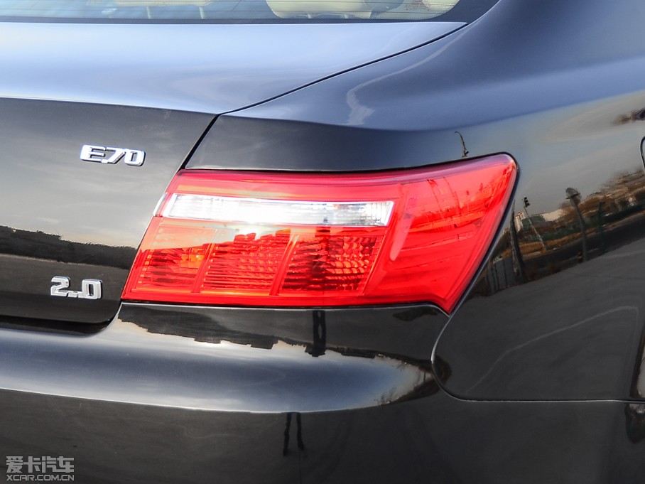 2013·ʢE70 2.0L քm 