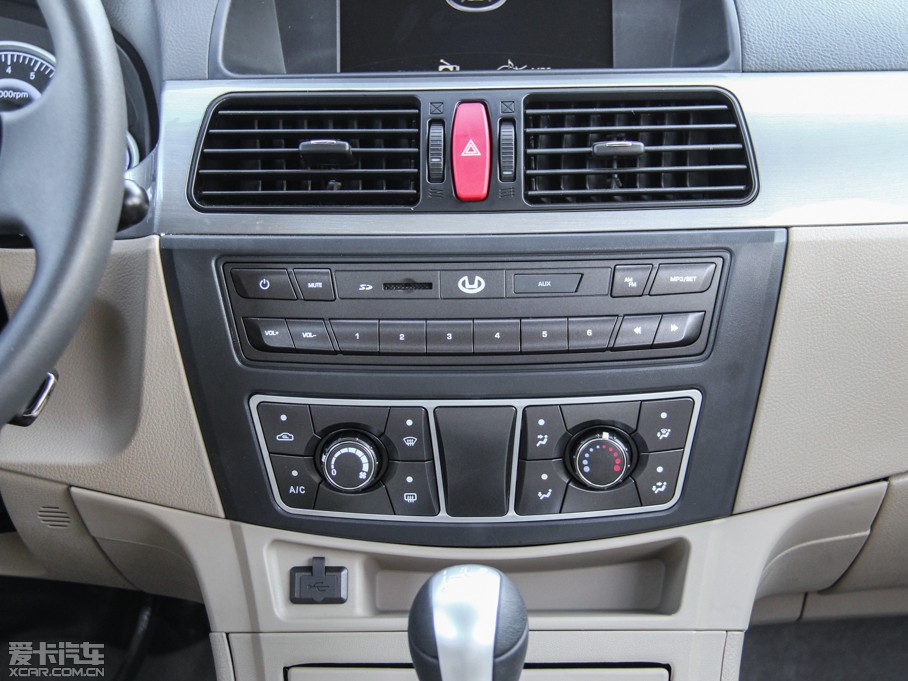 2013·ʢE70 2.0L քm 