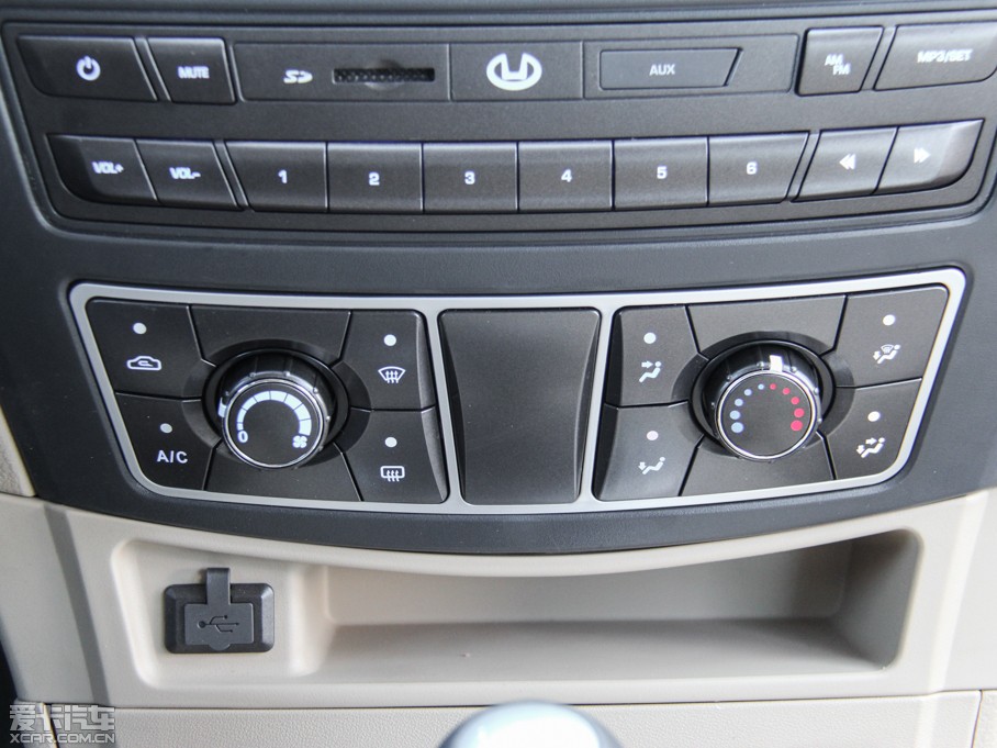 2013·ʢE70 2.0L քm 