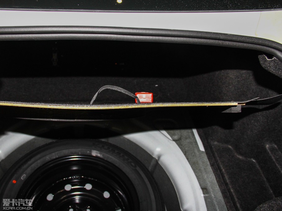 2013·ʢE70 2.0L քF 