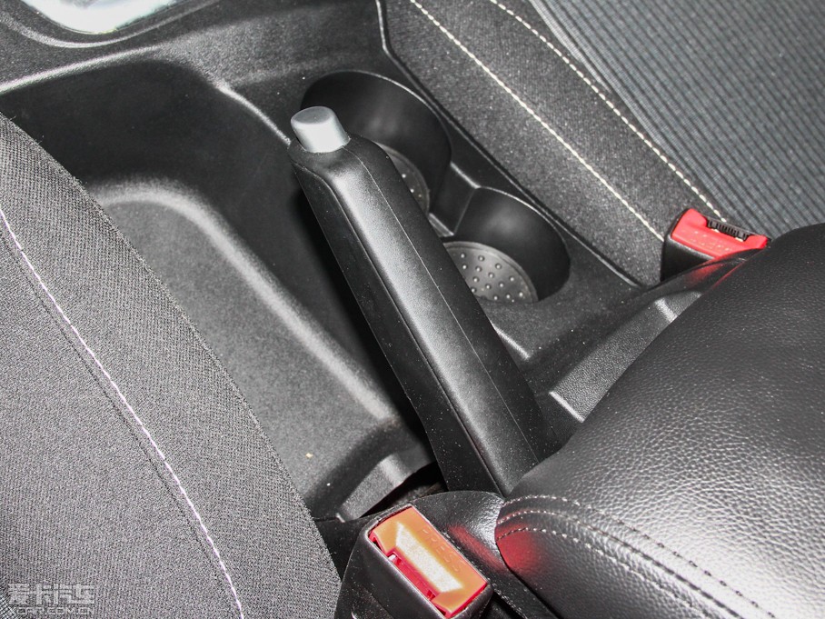 2013·ʢE70 2.0L քF 