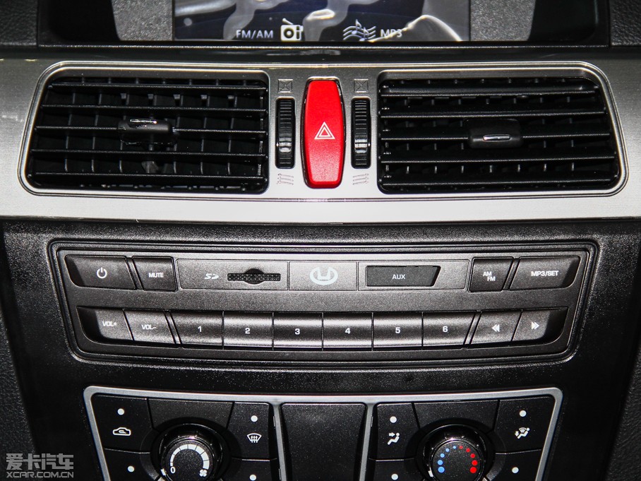 2013·ʢE70 2.0L քF 