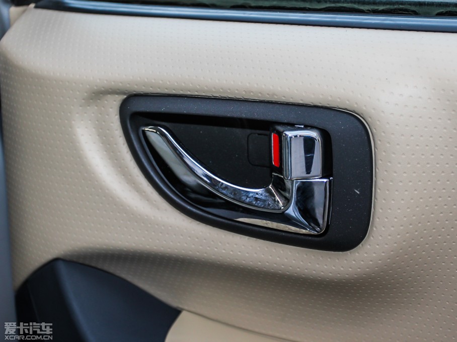 2013ʥ_ 2.0L քӃ촰