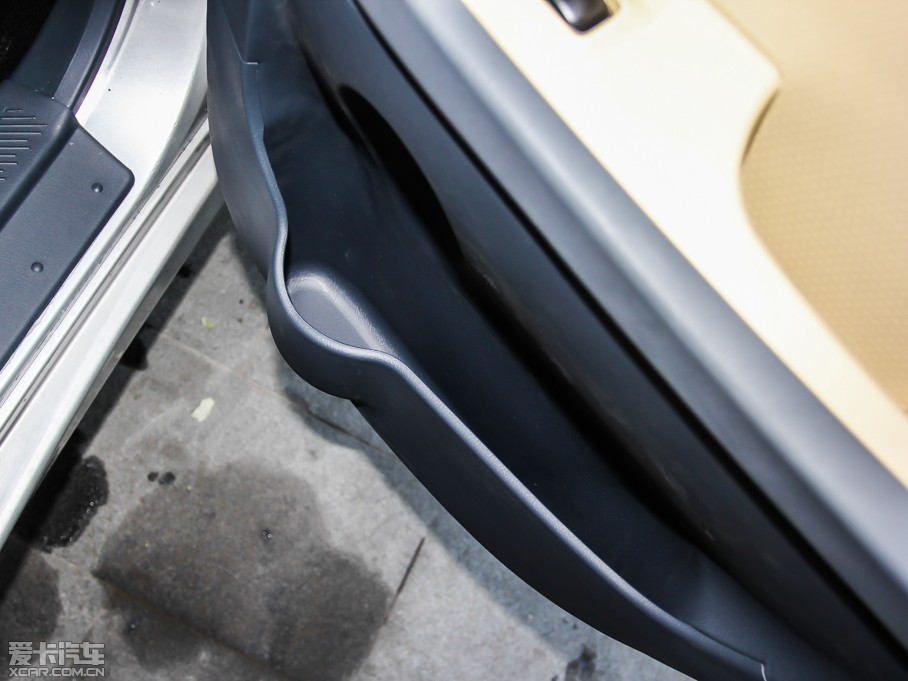 2013(jng)ʥ_(d) 2.0L քӃ(q)촰