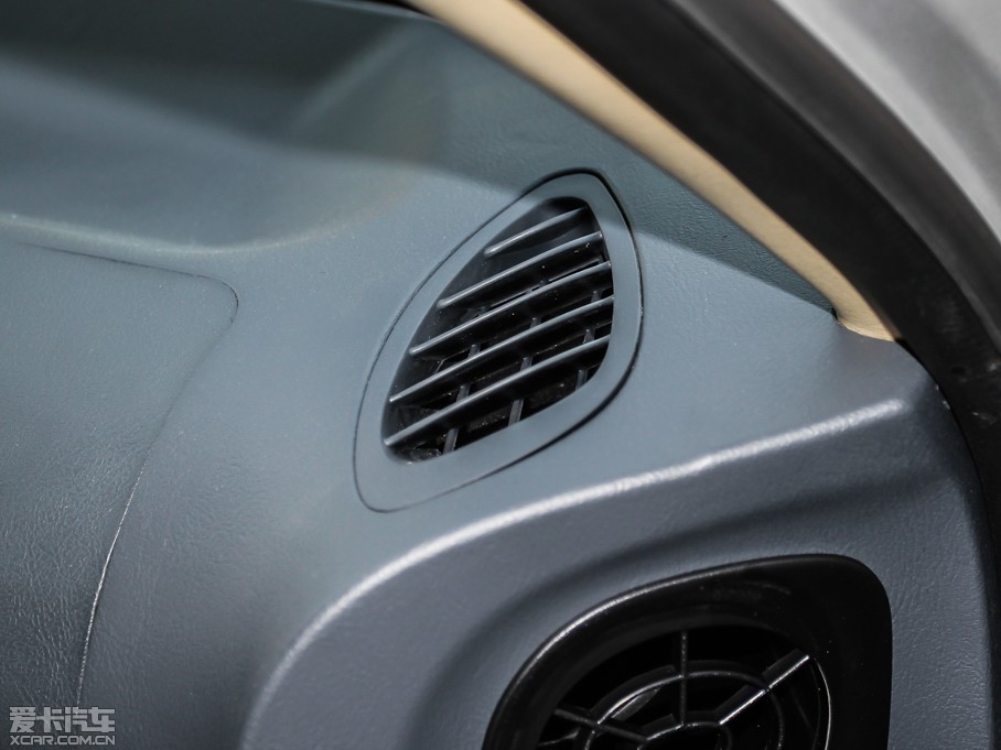 2013(jng)ʥ_(d) 2.0L ք(dng)(q)촰