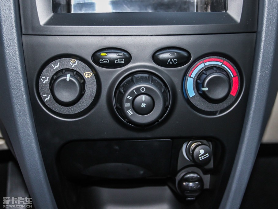 2013ʥ_ 2.0L քӃ촰