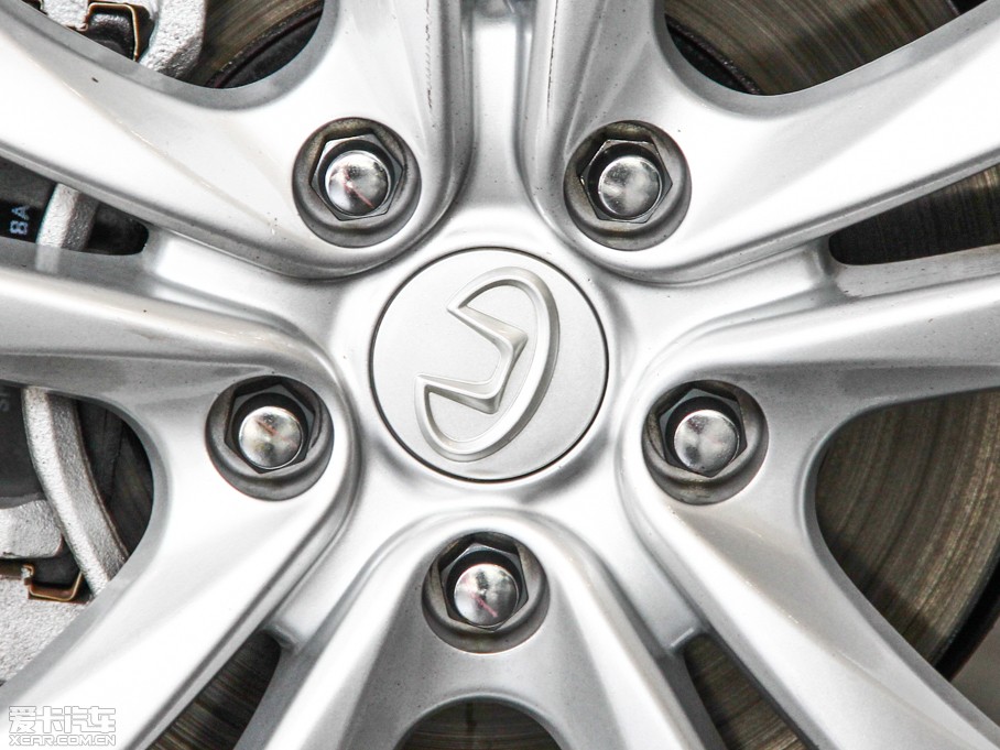 2013(jng)ʥ_(d) 1.8T Ԅ(dng)(q)촰