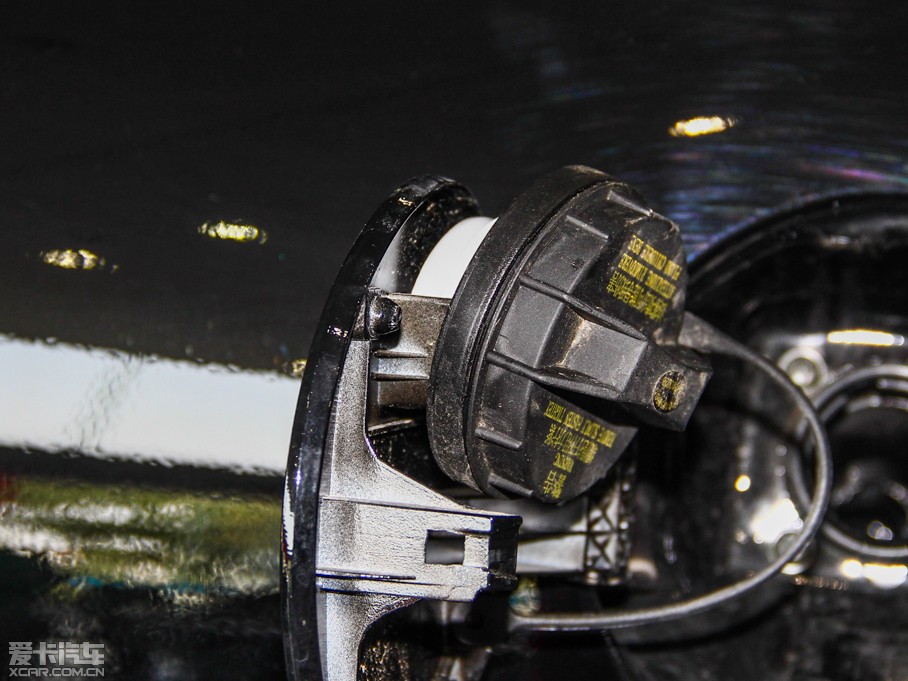 2013(jng)ʥ_ 1.8T ԄӃ(q)촰