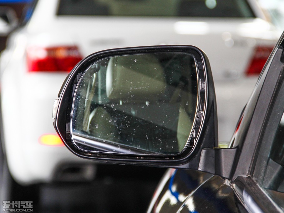 2013(jng)ʥ_(d) 1.8T Ԅ(dng)(q)촰