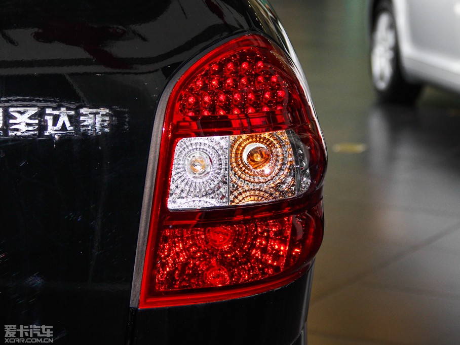 2013ʥ_ 1.8T ԄӃ촰