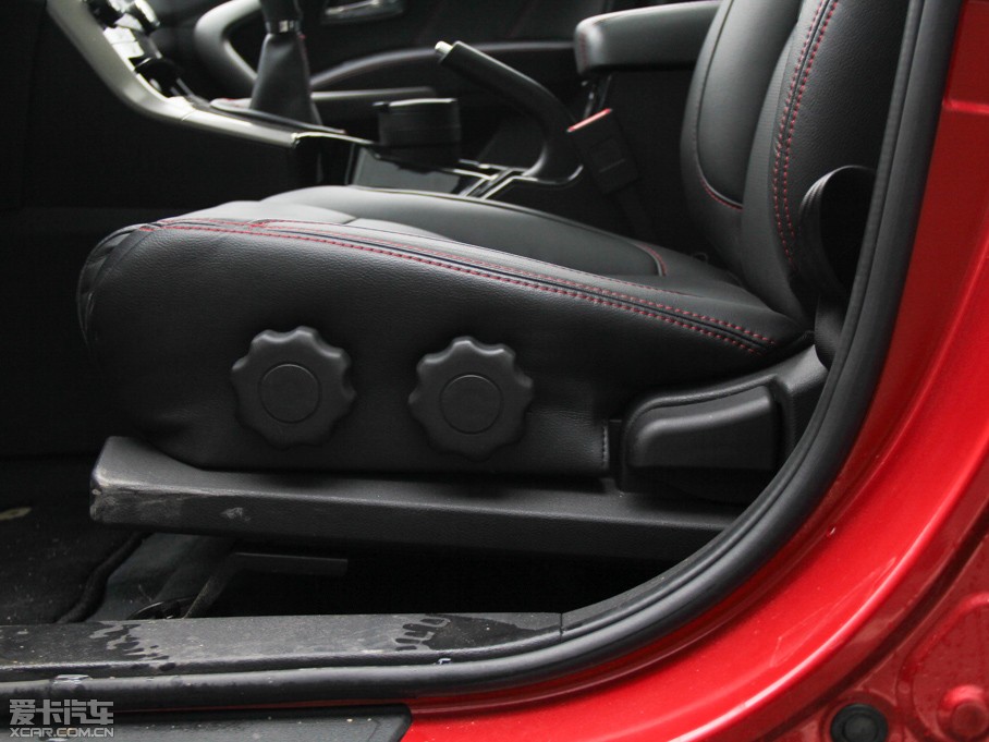 2015��ʥ�_�� 1.5T �քӺ��A�� ����