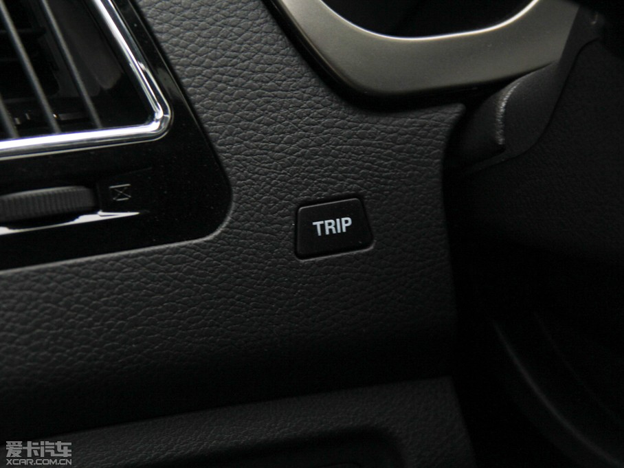 2015��ʥ�_�� 1.5T �քӺ��A�� ����