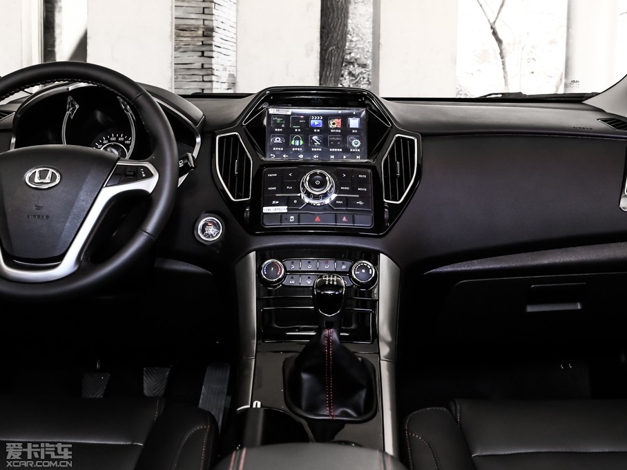 2015��ʥ�_�� 1.5T �քӺ��A�� ����