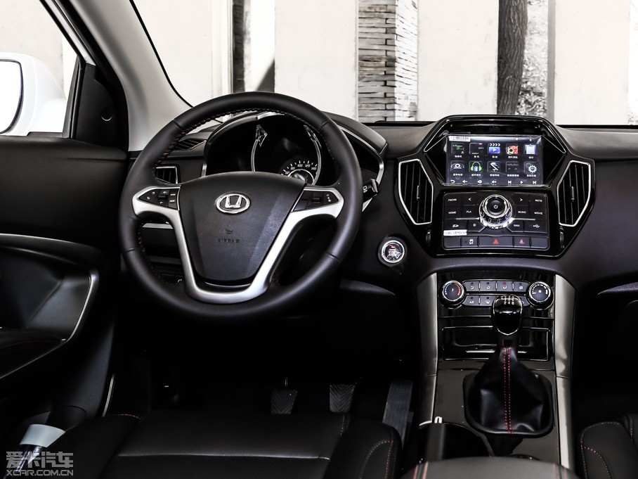 2015��ʥ�_�� 1.5T �քӺ��A�� ����