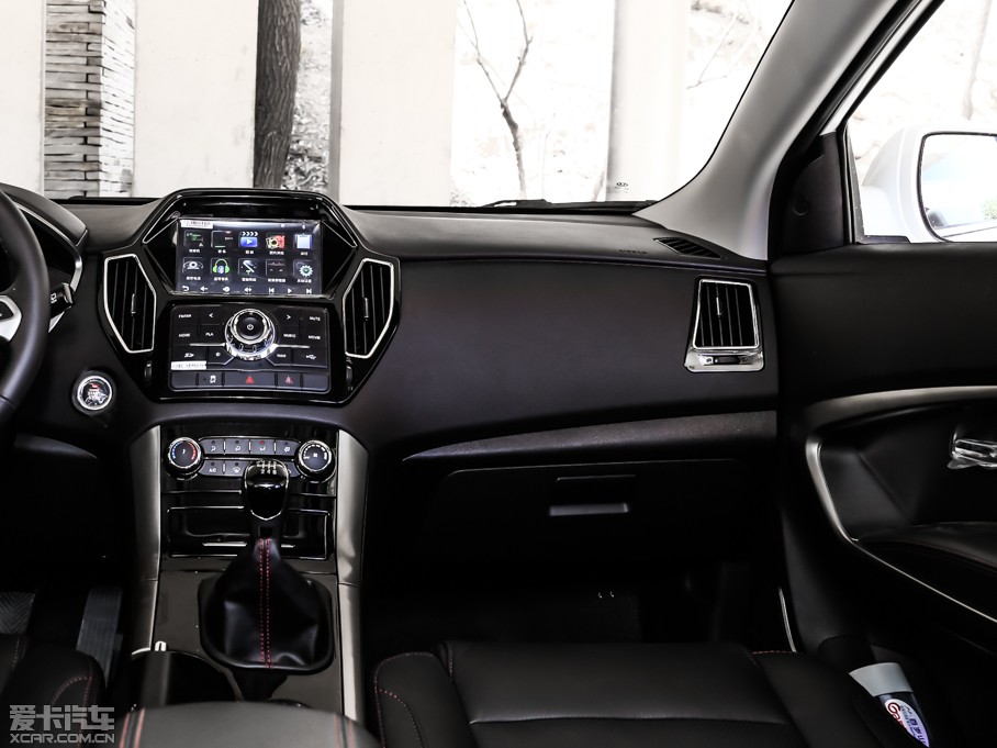 2015��ʥ�_�� 1.5T �քӺ��A�� ����