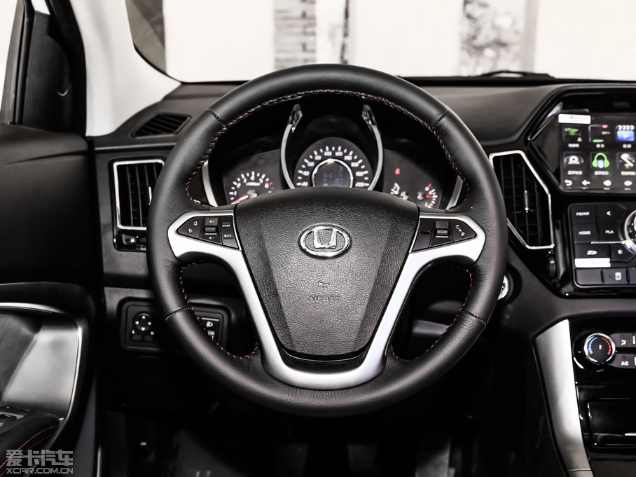 2015��ʥ�_�� 1.5T �քӺ��A�� ����