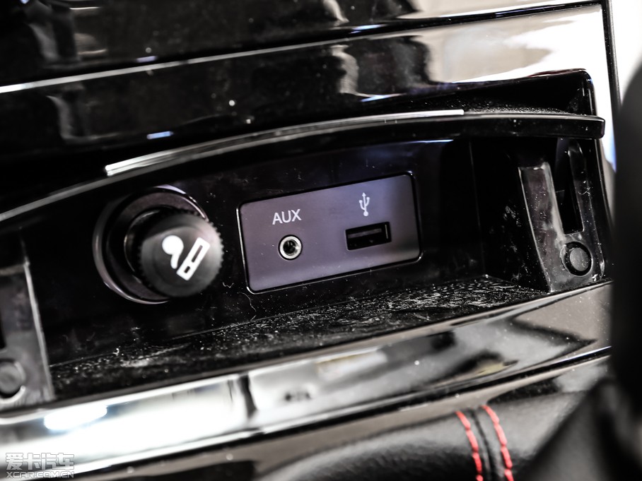 2015��ʥ�_�� 1.5T �քӺ��A�� ����