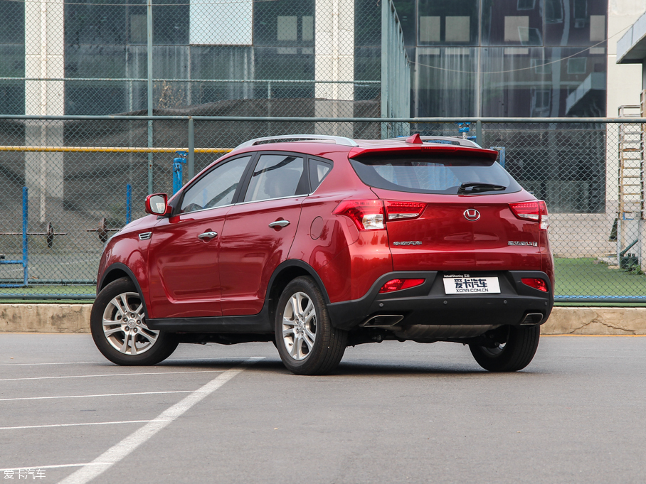 華泰汽車2015款新圣達菲