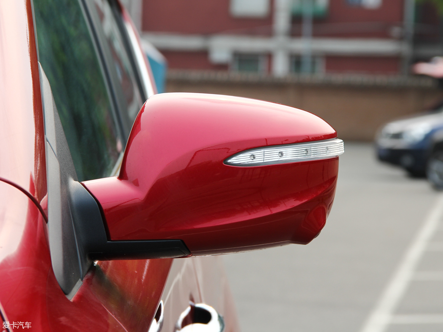 2015��ʥ�_�� 1.5T �քӺ��A�� ����