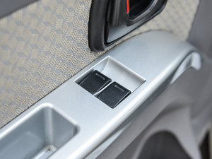 2014款1.2L 舒适型 空间座椅