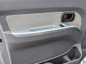 2014款1.2L 舒适型 空间座椅