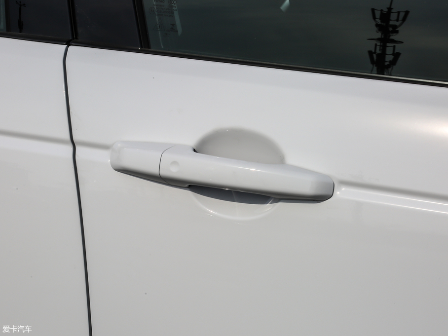 2019l(f)F(xin) 240PS SE V