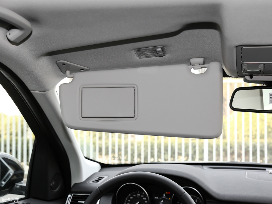 2019l(f)F(xin) 240PS HSE V