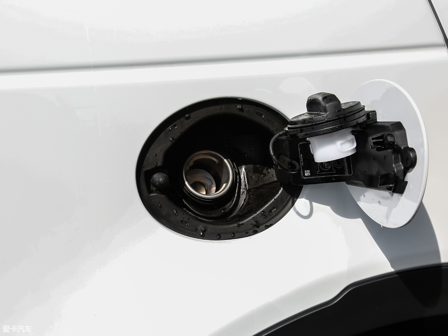 2019��l�F���� 240PS PURE�� ��V