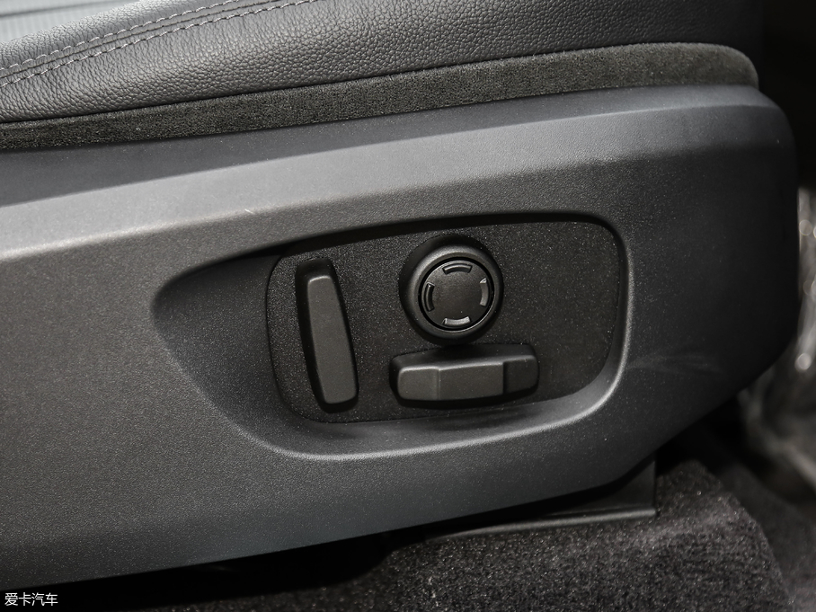 2019l(f)F(xin) 240PS HSE (gu)V