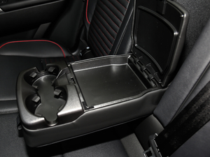 2019240PS SEDynamic V g