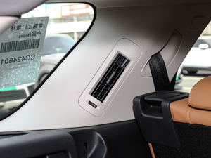 2019240PS HSE LUXURY V g