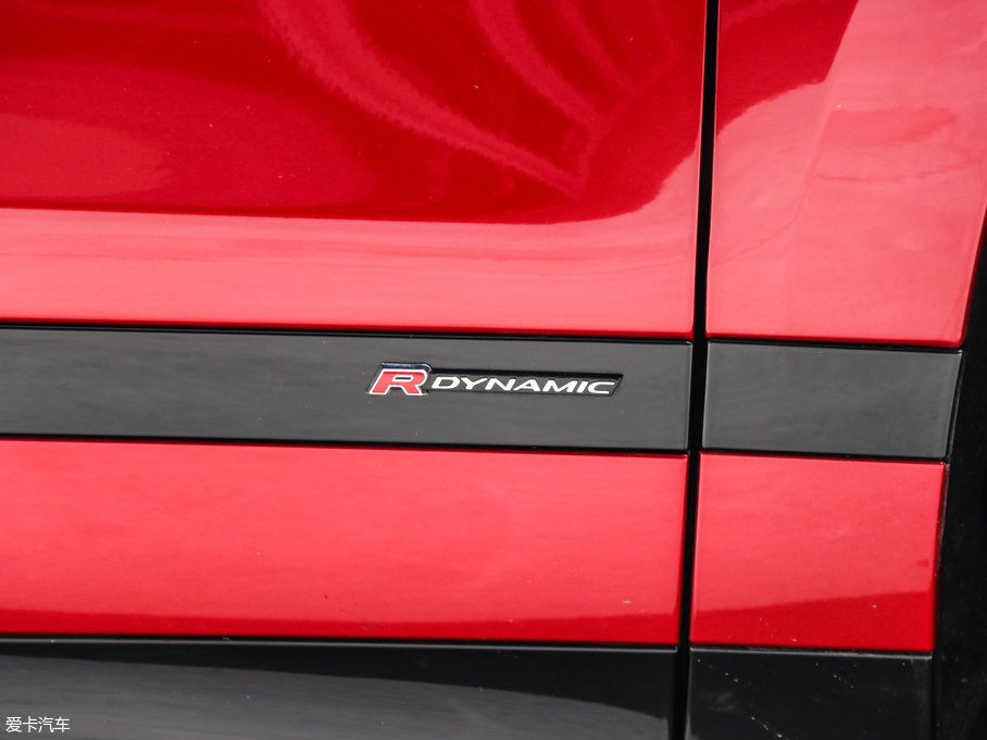 2020٘O 249PS R-DYNAMIC HSE Aư