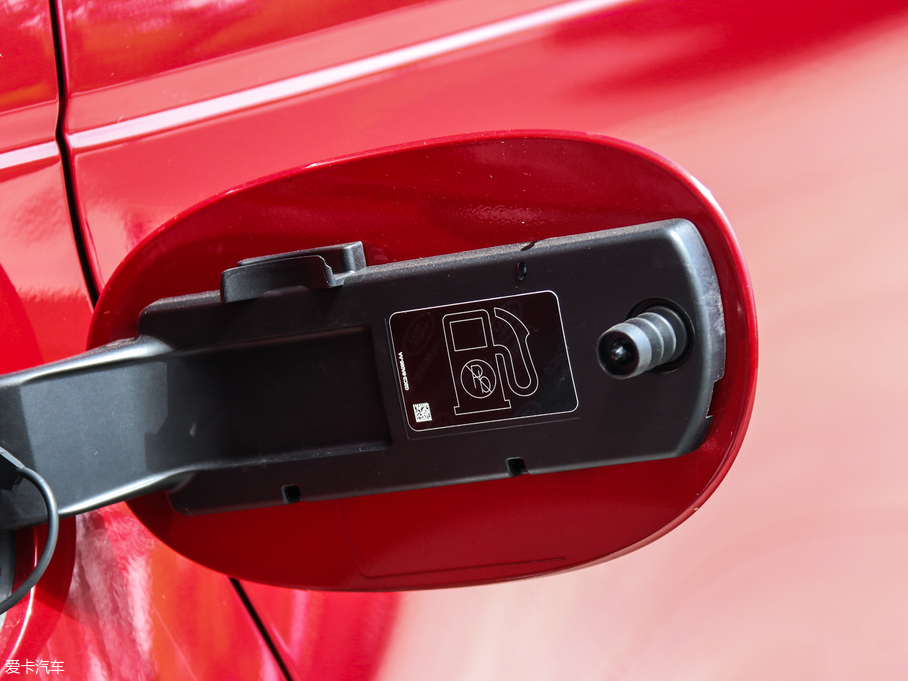 2020٘O 249PS R-DYNAMIC HSE Aư