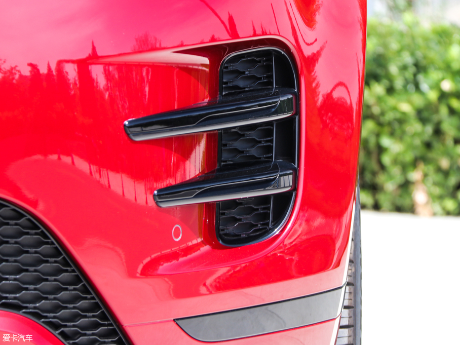 2020٘O 249PS R-DYNAMIC HSE Aư