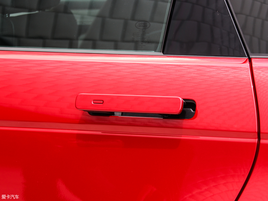 2020٘O 249PS R-DYNAMIC HSE Aư