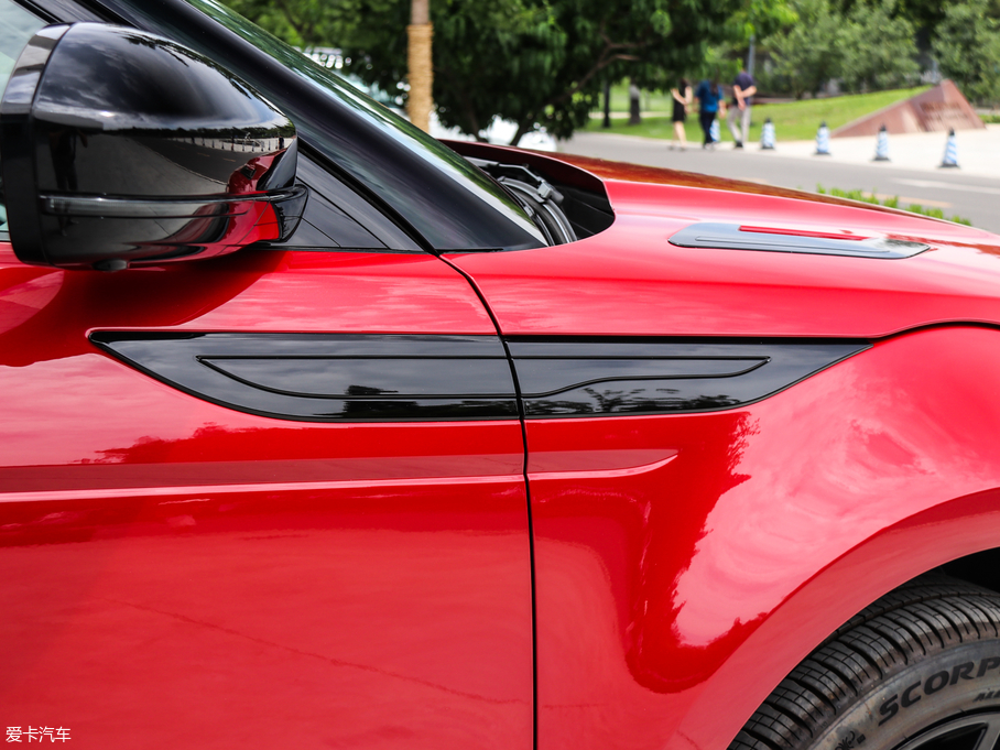 2020٘O 249PS R-DYNAMIC HSE Aư