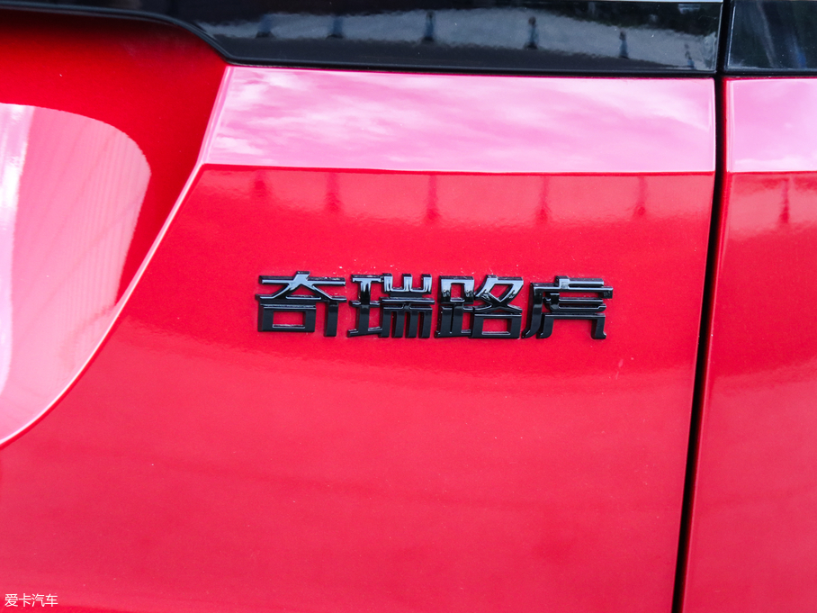 2020٘O 249PS R-DYNAMIC HSE Aư