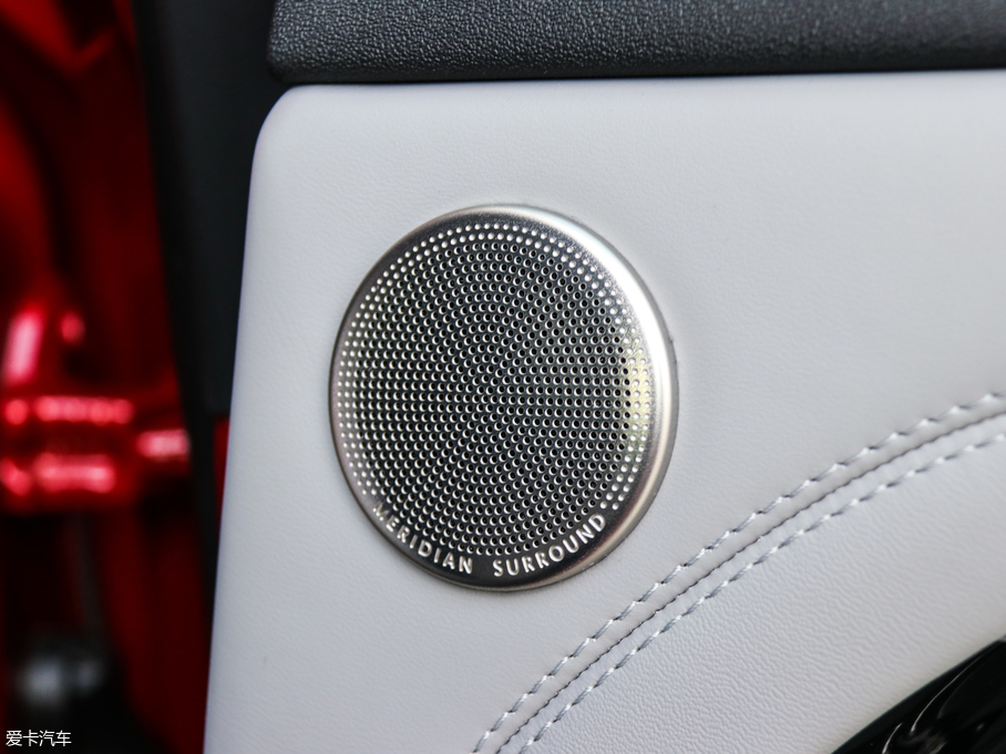 2020٘O 249PS R-DYNAMIC HSE Aư