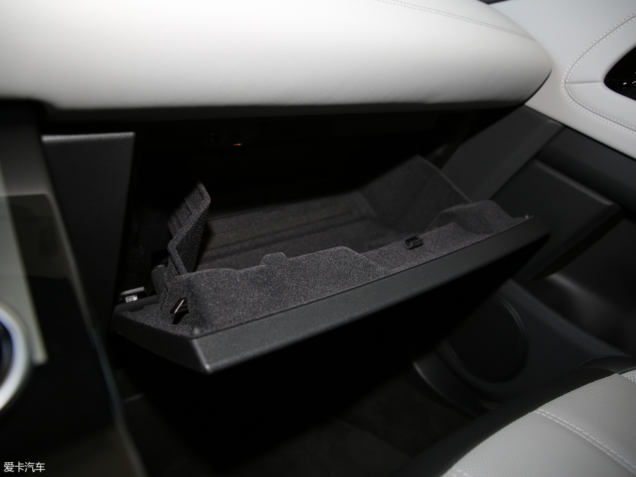 2020٘O 249PS R-DYNAMIC SE \(yn)(dng)Ƽư