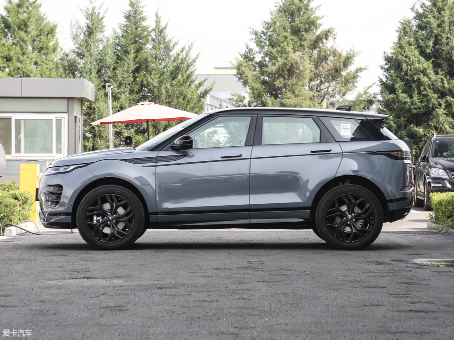 2020٘O 249PS R-DYNAMIC S \Ӱ